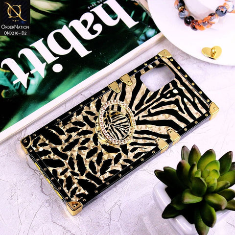 Samsung Galaxy A71 Cover - Design 2 - Trendy Stripes Pattern Golden Square Case With Matching Bling Ring Holder