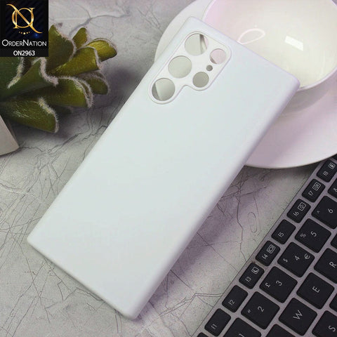 Samsung Galaxy S22 Ultra 5G Cover - White - Silky Feel Soft Silicone Protective Case