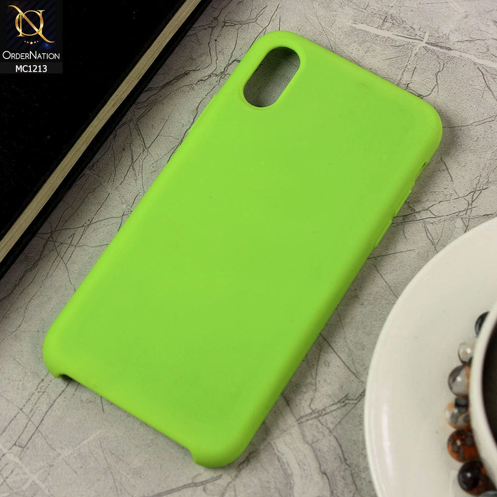 iPhone XS / X Cover - Light Green - Soft Shockproof Sillica Gel Case