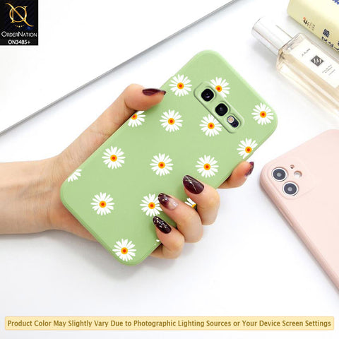 Samsung Galaxy S10e Cover - ONation Daisy Series - HQ Liquid Silicone Elegant Colors Camera Protection Soft Case