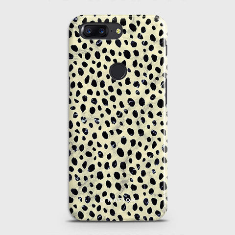 OnePlus 5T  Cover - Bold Dots Series - Matte Finish - Snap On Hard Case with LifeTime Colors Guarantee ( Fast Delivery )