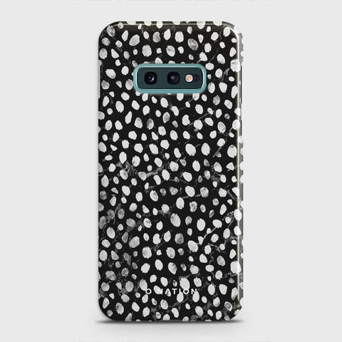 Samsung Galaxy S10e Cover - Bold Dots Series - Matte Finish - Snap On Hard Case with LifeTime Colors Guarantee