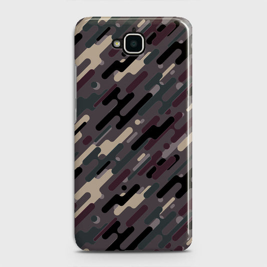 Huawei Y6 Pro 2015 Cover - Camo Series 3 - Red & Brown Design - Matte Finish - Snap On Hard Case with LifeTime Colors Guarantee