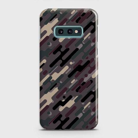 Samsung Galaxy S10e Cover - Camo Series 3 - Red & Brown Design - Matte Finish - Snap On Hard Case with LifeTime Colors Guarantee