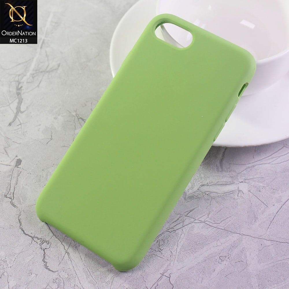 iPhone 8 / 7 Cover - Green - Design1 - Soft Shockproof Sillica Gel Case