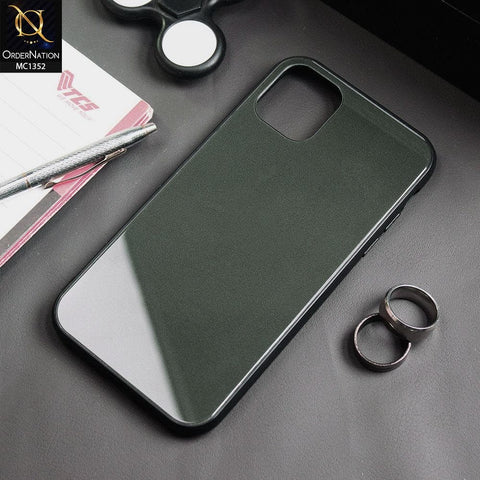 iPhone 11 Pro Max Cover - Green - Color Tempered Glass Soft Border Case