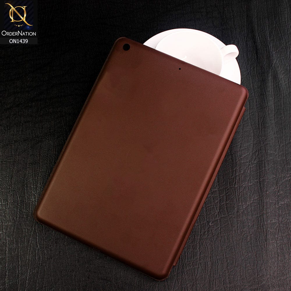 iPad 10.2 / iPad 8 (2020) Cover - Chocolate - PU Leather Smart Book Foldable Case