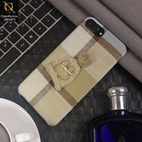 iPhone 8 Plus / 7 Plus - Skin - Trendy Check Texture Febric With Cute Warm Hat Case