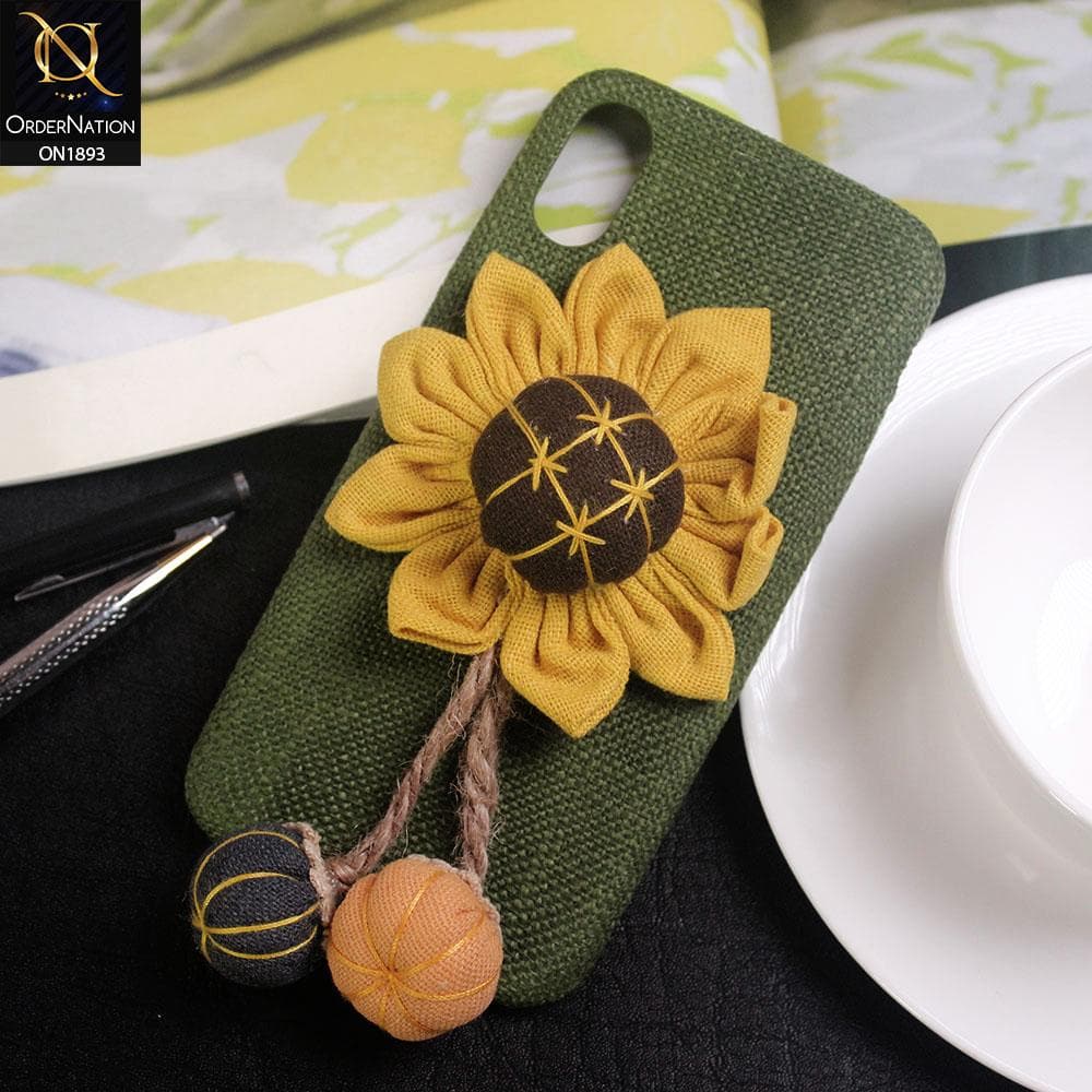 iPhone XS / X - Green - Luxury 3D Sunflower Pumpkin Warm Winter Case