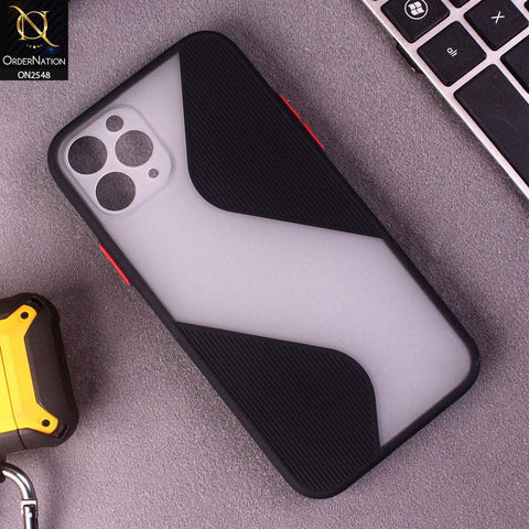 iPhone 11 Pro Cover - Black - New Ziggy Line Wavy Style Soft Case