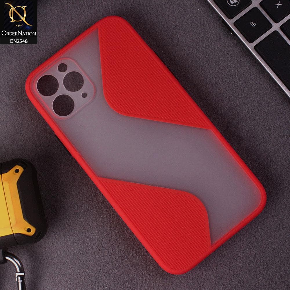 iPhone 11 Pro Max Cover - Red - New Ziggy Line Wavy Style Soft Case