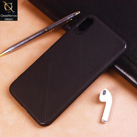 iPhone XS Max Cover - Black - Soft Stylish Leather Look Curved Line Case
