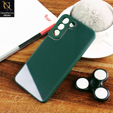 Samsung Galaxy S22 5G Cover - Green - New Glossy Shine Soft Borders Camera Protection Back Case
