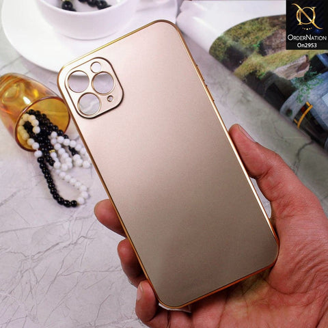 iPhone 11 Pro Max Cover - Golden - Soft Gold Plated Color Borders Camera Protection Back Case