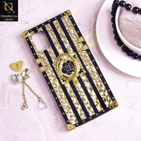 Samsung Galaxy A71 Cover - Design 2 - 3D illusion Gold Flowers Soft Trunk Case With Ring Holder
