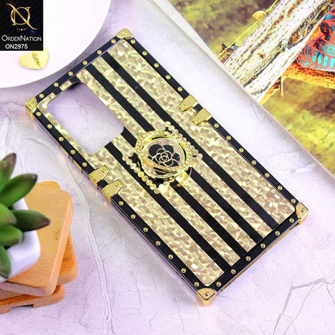 Samsung Galaxy Note 20 Ultra Cover - Design 2 - 3D illusion Gold Flowers Soft Trunk Case With Ring Holder