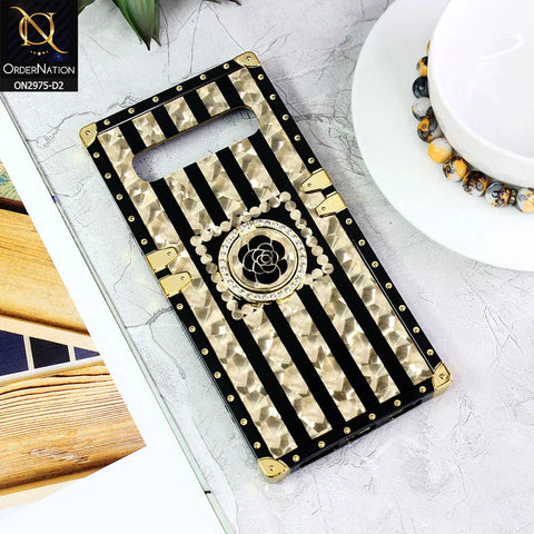 Samsung Galaxy S10 5G Cover - Design2 - 3D illusion Gold Flowers Soft Trunk Case With Ring Holder