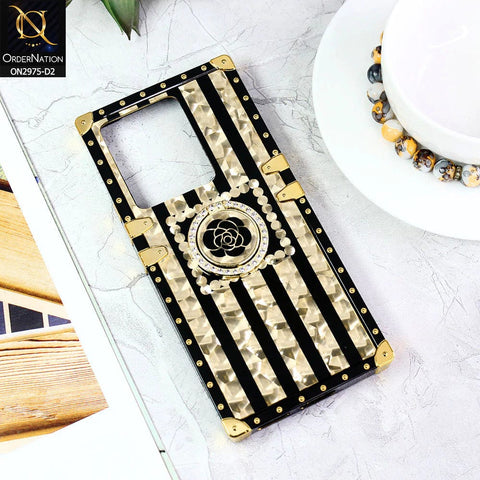 Vivo Y22 Cover - Design2 - 3D illusion Gold Flowers Soft Trunk Case With Ring Holder