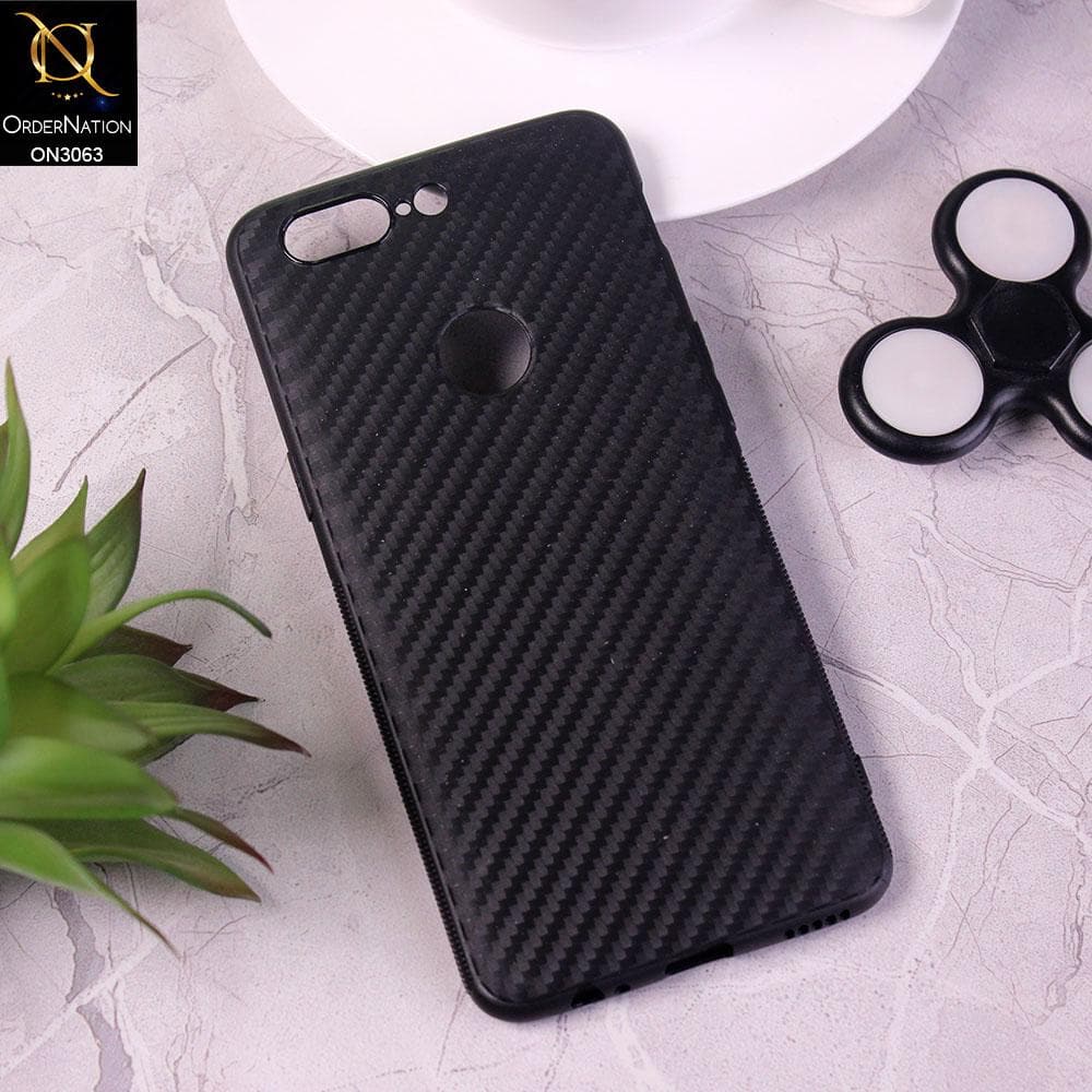 OnePlus 5T Cover - Black - Carbon Fiber Camera Protection Soft Case