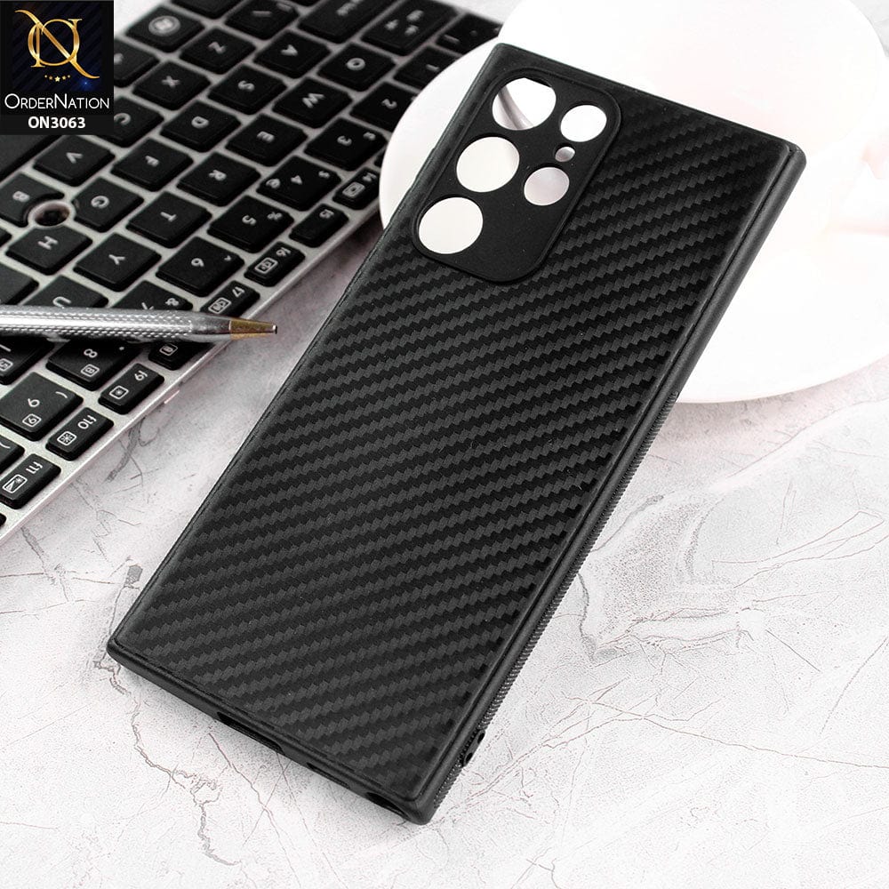 Samsung Galaxy S22 Ultra 5G Cover - Black - Carbon Fiber Camera Protection Soft Case