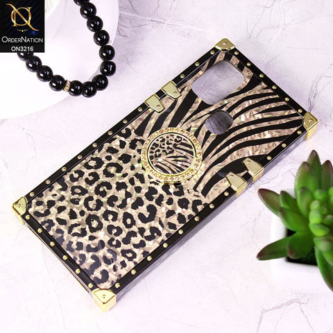 Samsung Galaxy A21s Cover - Design 1 - Trendy Stripes Pattern Golden Square Case With Matching Bling Ring Holder