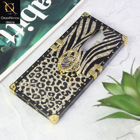 Oppo A5 2020 Cover - Design1 - Trendy Stripes Pattern Golden Square Case With Matching Bling Ring Holder