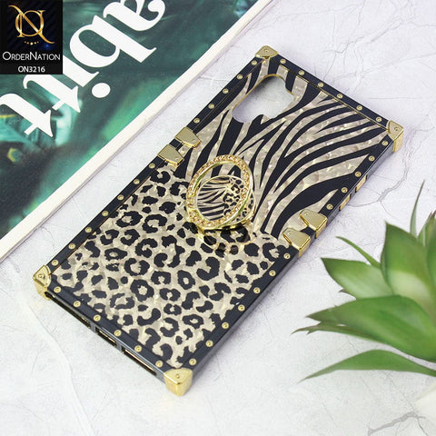 Samsung Galaxy Note 10 Plus Cover - Design1 - Trendy Stripes Pattern Golden Square Case With Matching Bling Ring Holder