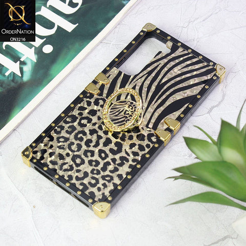 Samsung Galaxy S22 Plus 5G Cover - Design1 - Trendy Stripes Pattern Golden Square Case With Matching Bling Ring Holder