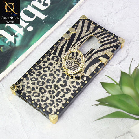 Samsung Galaxy S9 Plus Cover - Design1 - Trendy Stripes Pattern Golden Square Case With Matching Bling Ring Holder