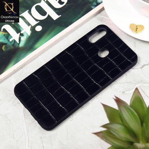 Samsung Galaxy M20 Cover - Black - Leather Texture Soft Silicone Case
