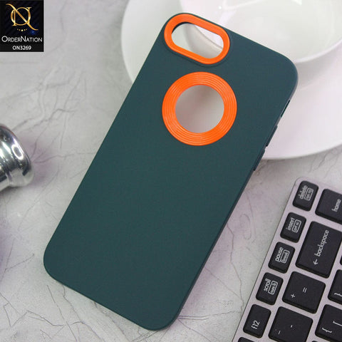 iPhone 8 / 7 Cover - Green - New Soft Protective Silicone Case with Logo Hole