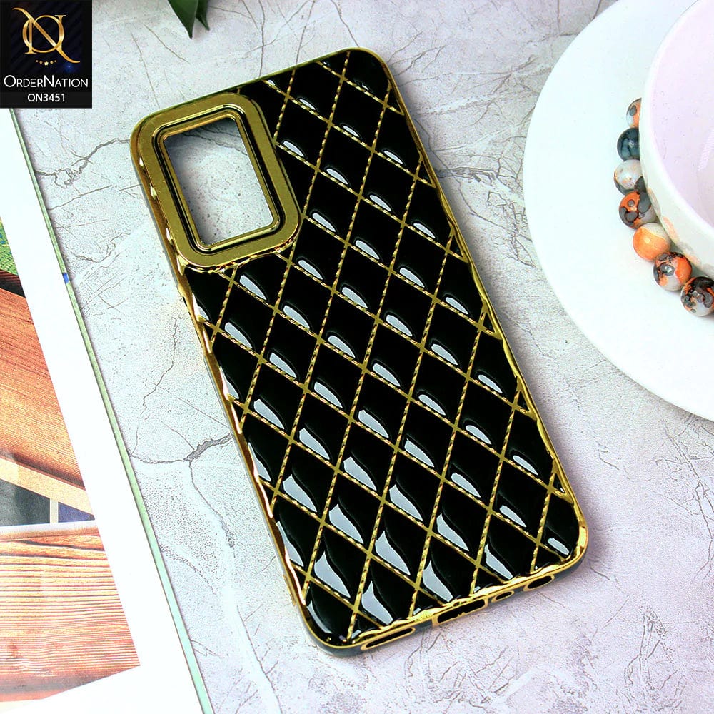 Oppo A54 4G Cover - Black - Soft TPU Shiny Electroplated Golden Lines Camera Protection Case