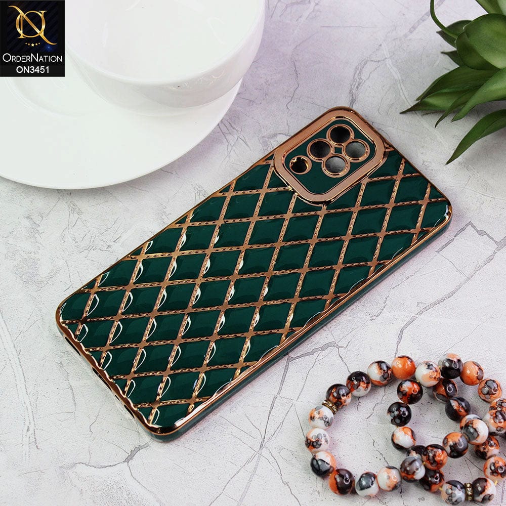 Samsung Galaxy A12 Nacho Cover - Green - Soft TPU Shiny Electroplated Golden Lines Camera Protection Case