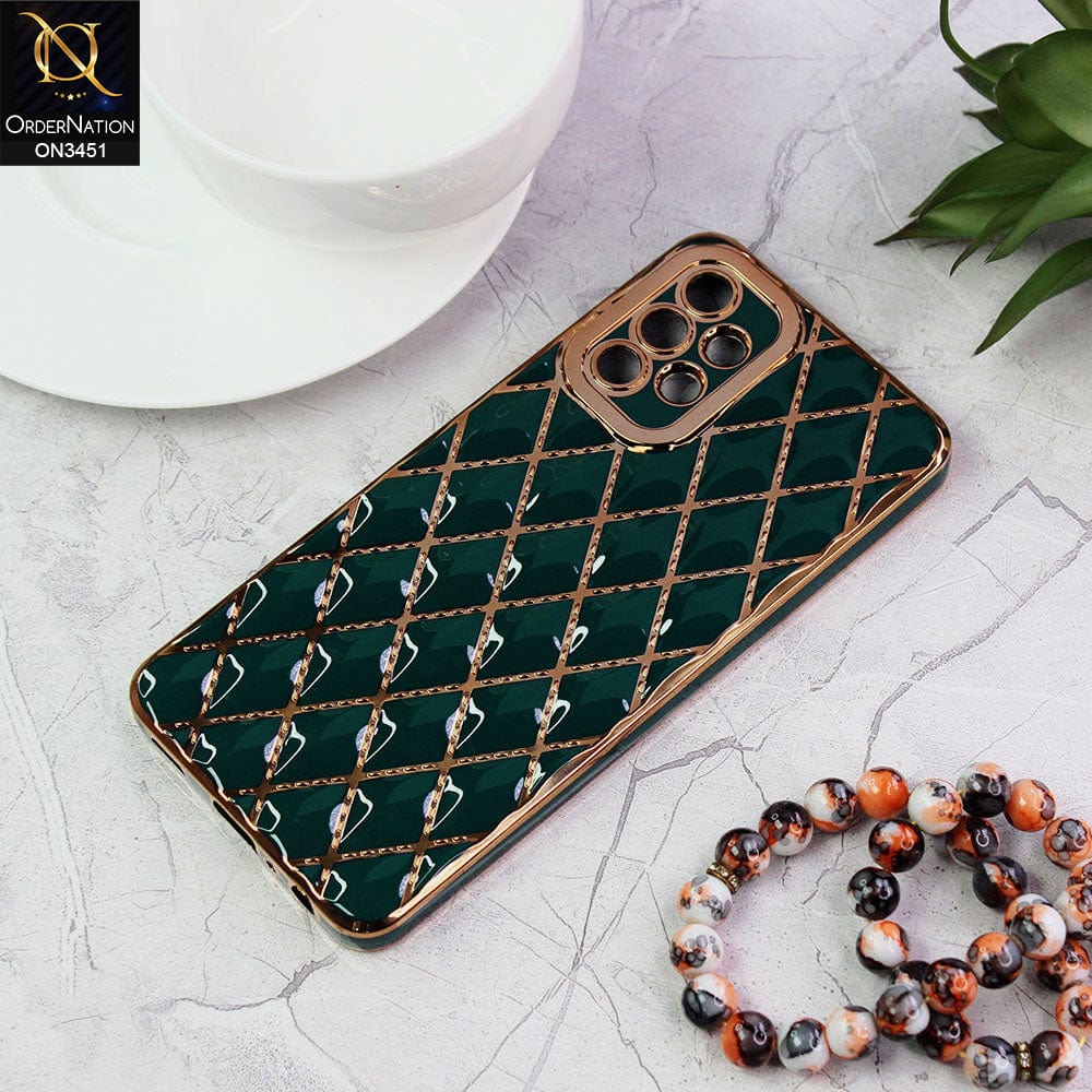 Samsung Galaxy A32 Cover - Green - Soft TPU Shiny Electroplated Golden Lines Camera Protection Case