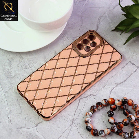 Samsung Galaxy A32 Cover - Pink - Soft TPU Shiny Electroplated Golden Lines Camera Protection Case