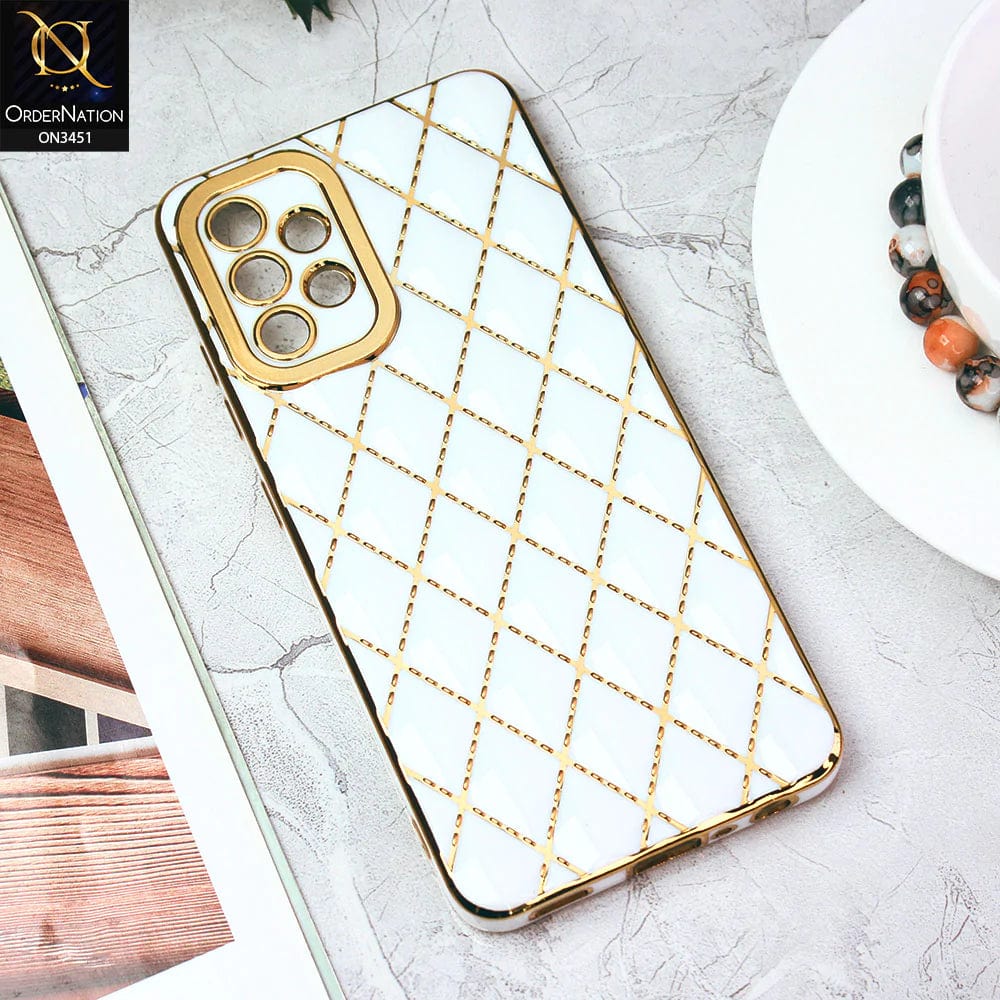 Samsung Galaxy A32 Cover - White - Soft TPU Shiny Electroplated Golden Lines Camera Protection Case