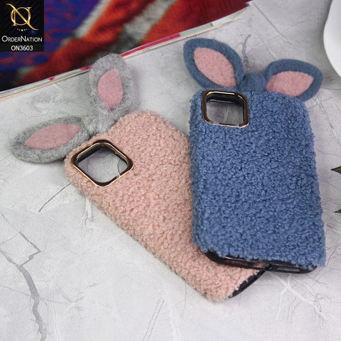 iPhone 11 Cover - Pink - Trendy Cute Fluffy Soft Case
