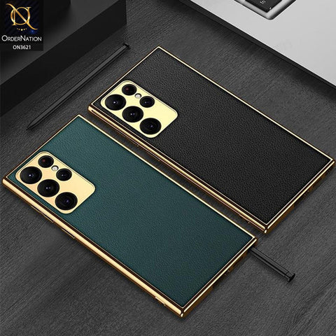 Samsung Galaxy S22 Ultra 5G Cover - Green - Original GKK Gold Electroplated Borders Leather Soft Case