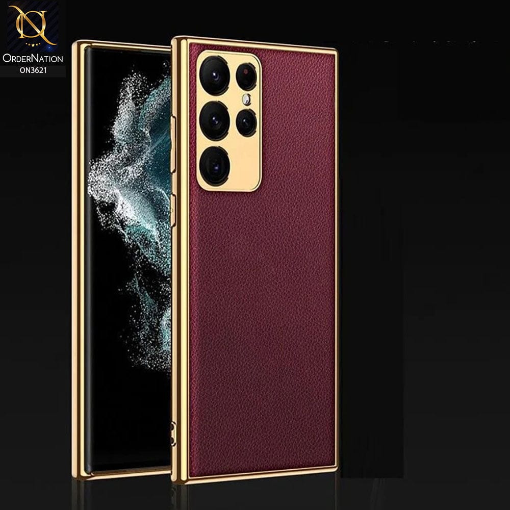 Samsung Galaxy S22 Ultra 5G Cover - Red - Original GKK Gold Electroplated Borders Leather Soft Case