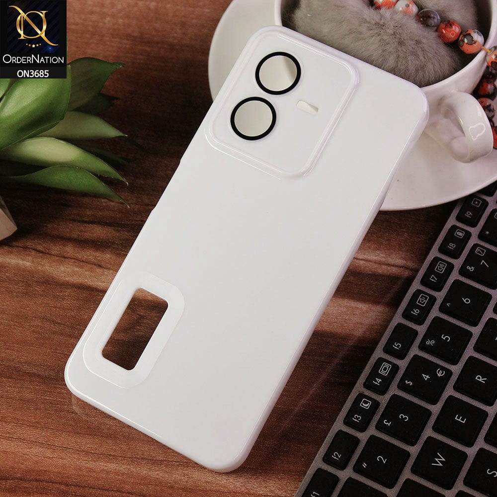 Vivo Y22 Cover - White - Soft Silicone Camera Lense Protector Logo Hole Case