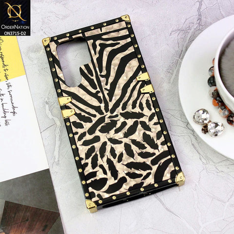 Samsung Galaxy S22 Ultra 5G Cover - Design 2 - 3D illusion Gold  Soft Trunk Case ( Without Ring Holder )