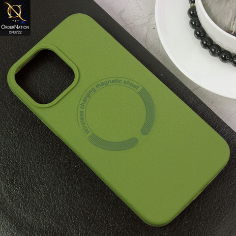 iPhone 13 Pro Cover - Green - Soft Shockproof Sillica Gel Case With Wireless Charging Magnetic Sheet