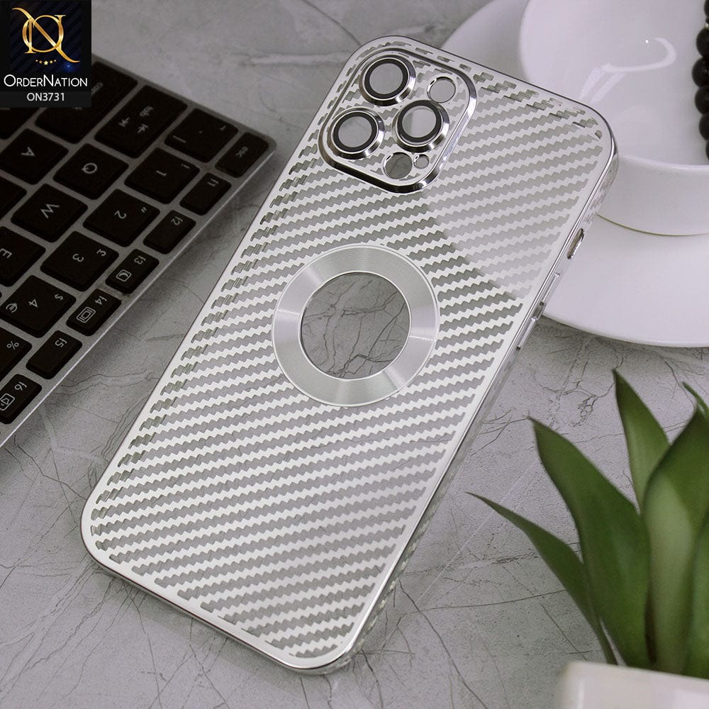 iPhone 12 Pro Max Cover - Silver - new ziggy lines camera protection logo hole case