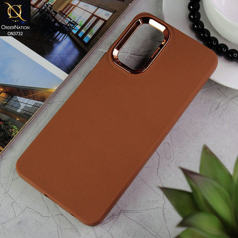 Samsung Galaxy A32 Cover - Brown - Electroplated Camera Border Soft Silicon Case