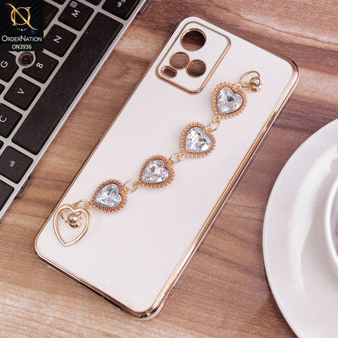 Vivo Y21e Cover - White - New Electroplating Silk Shiny Camera Bumper Soft Case With Heart Chain Holder