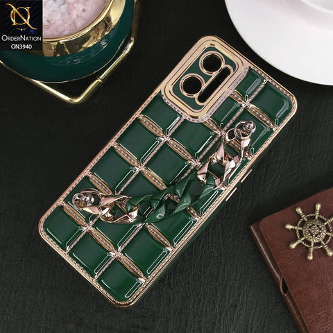 Oppo A96 4G Cover - Dark Green - 3D Electroplating Square Grid Design Soft TPU Case With Chain Holder