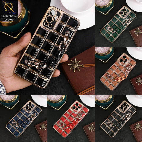 Tecno Spark 20C Cover - Dark Green - 3D Electroplating Square Grid Design Soft TPU Case With Chain Holder