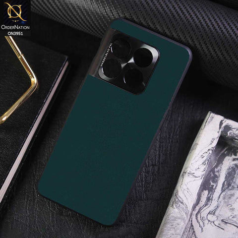 OnePlus 10 Pro Cover - Green - ONation Classy Leather Series - Minimalistic Classic Textured Pu Leather With Attractive Metallic Camera Protection Soft Borders Case
