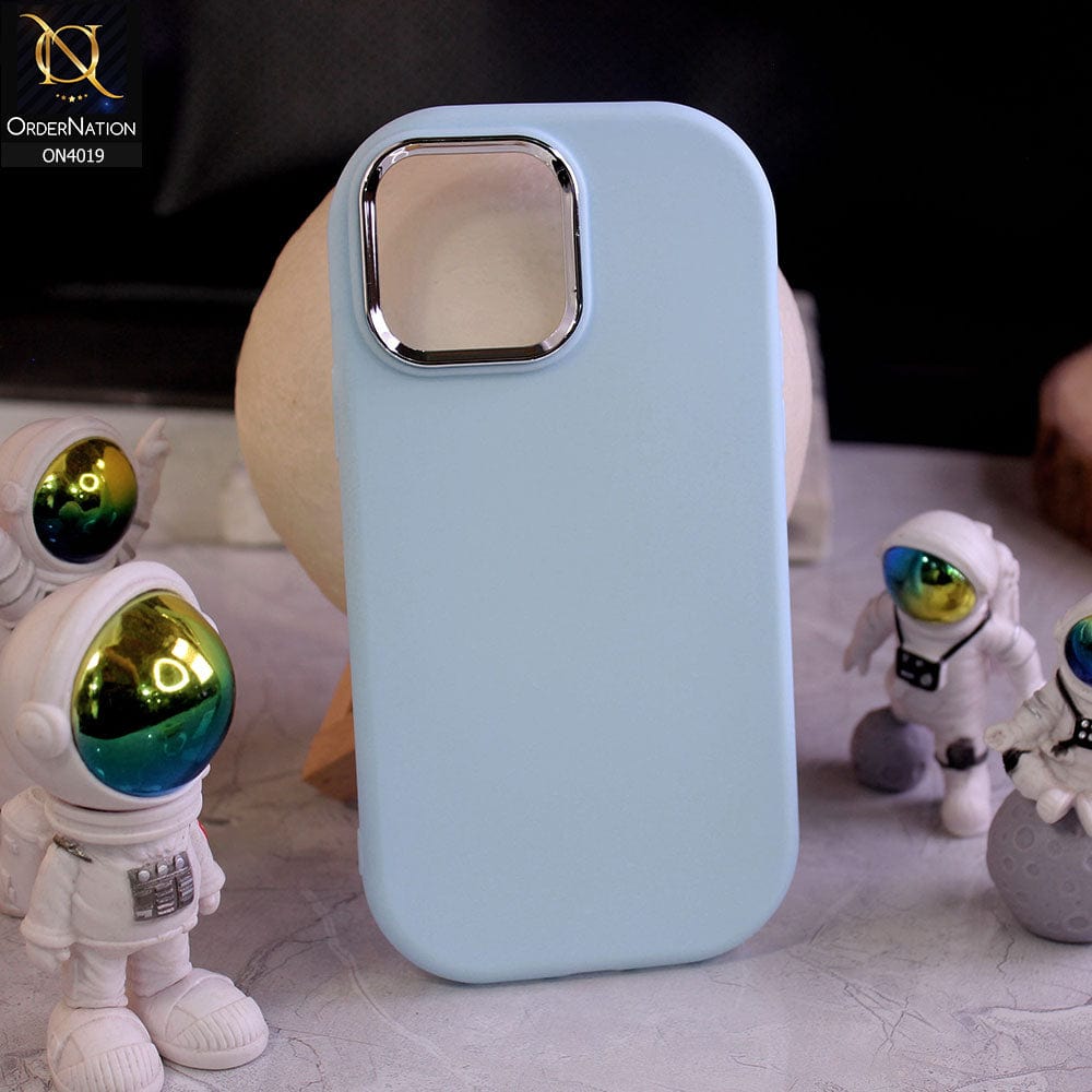 iPhone 14 Pro Max Cover - Sky Blue - Soft Silicone case with a bright metallic bezel around the camera