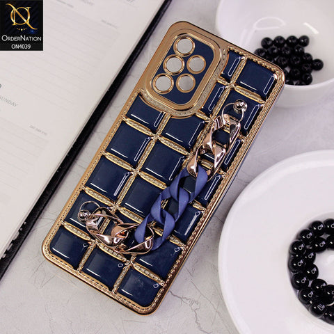 Samsung Galaxy A32 Cover - Blue - New Electroplated Soft Silicone Camera Protection Case With Chain Holder